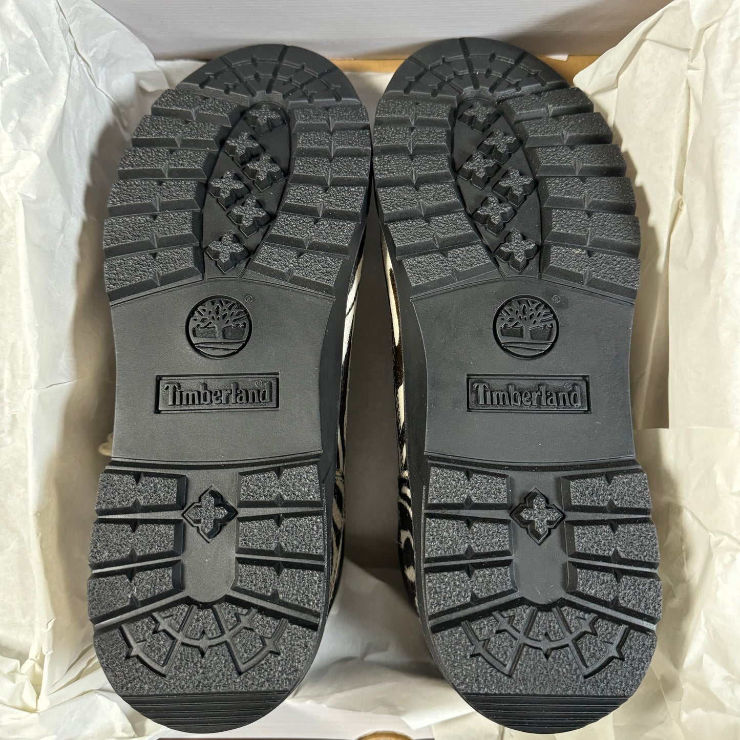 Supreme x Timberland®️ Field Boot